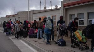Casi 35 mil migrantes han ingresado de forma irregular a Chile en 2023: gran parte procedente de Venezuela